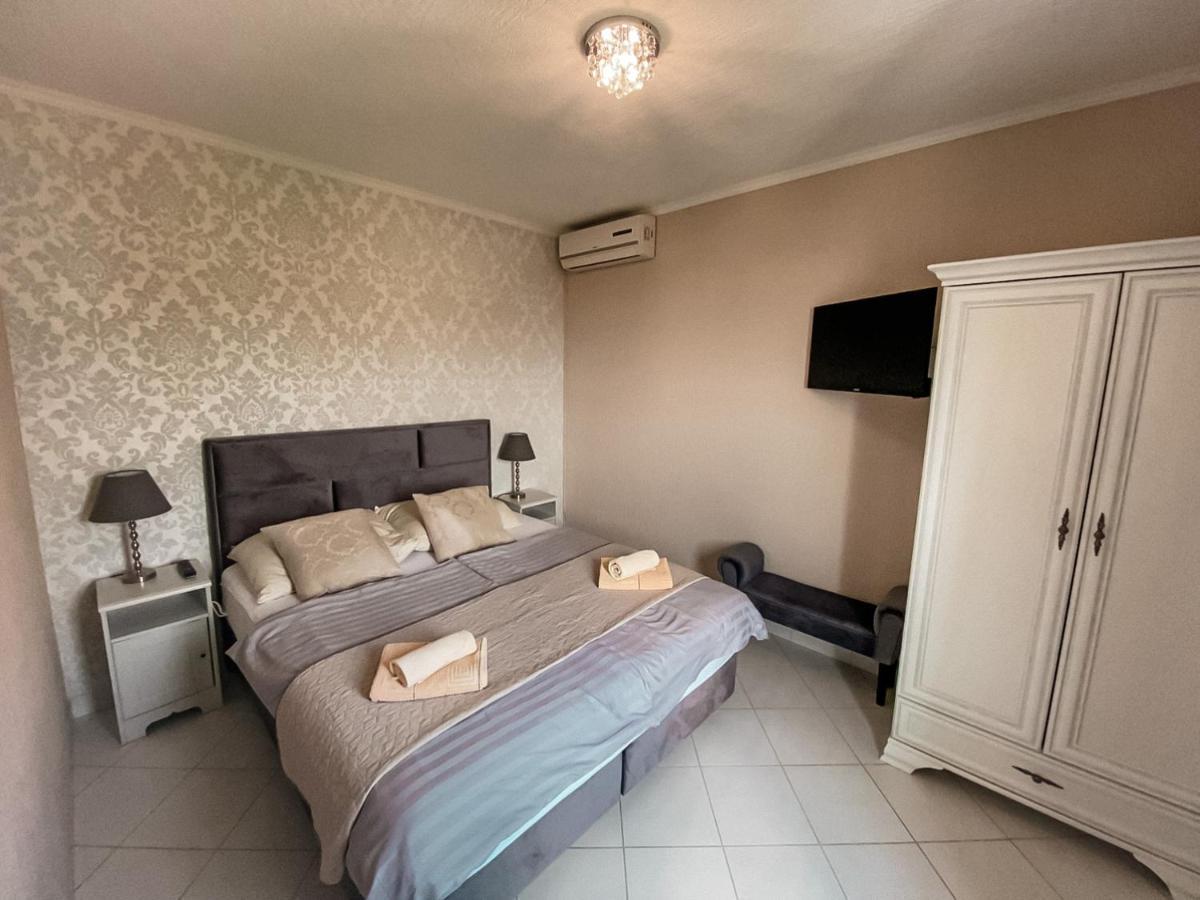 Apartments Villa Chiara Opatija Ičići Exterior foto