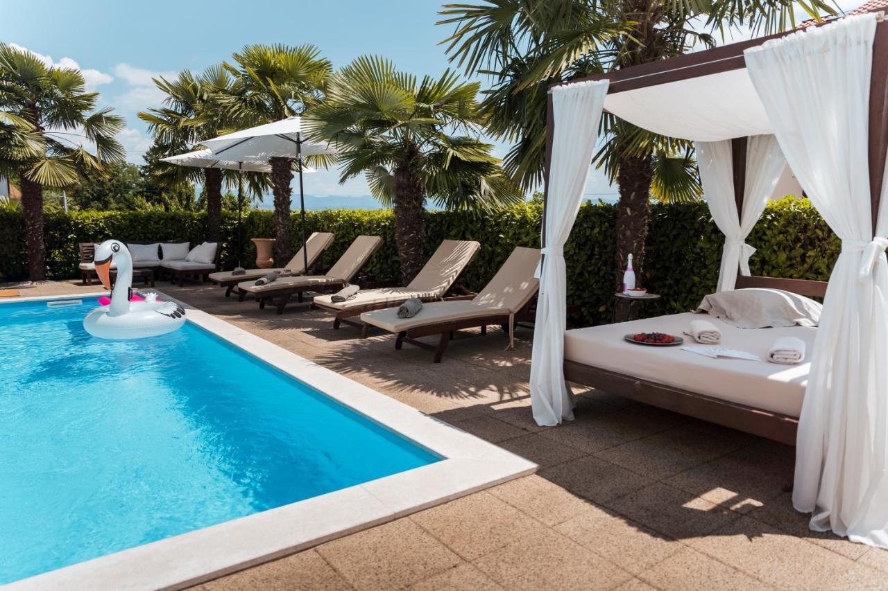 Apartments Villa Chiara Opatija Ičići Exterior foto