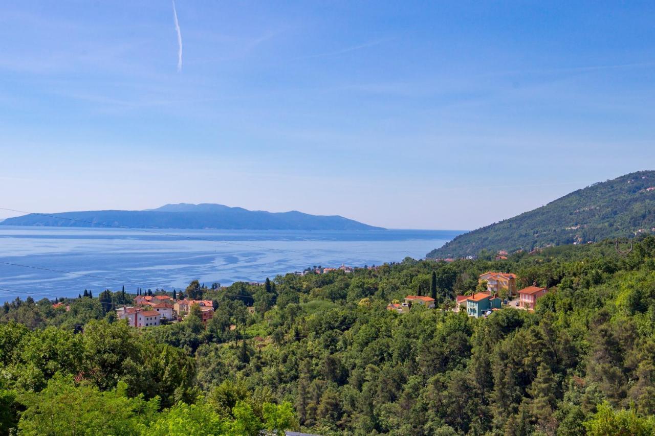 Apartments Villa Chiara Opatija Ičići Exterior foto