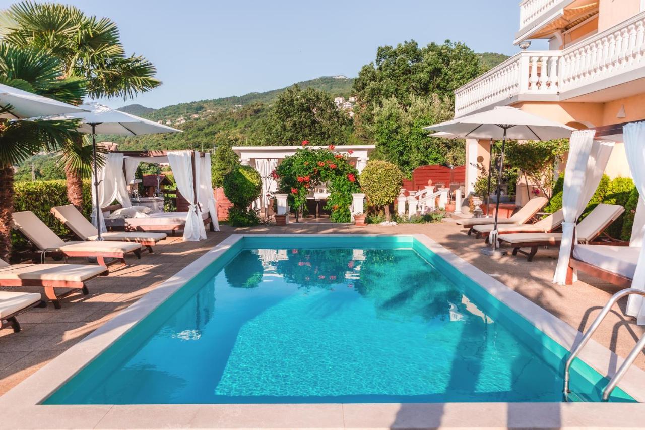Apartments Villa Chiara Opatija Ičići Exterior foto