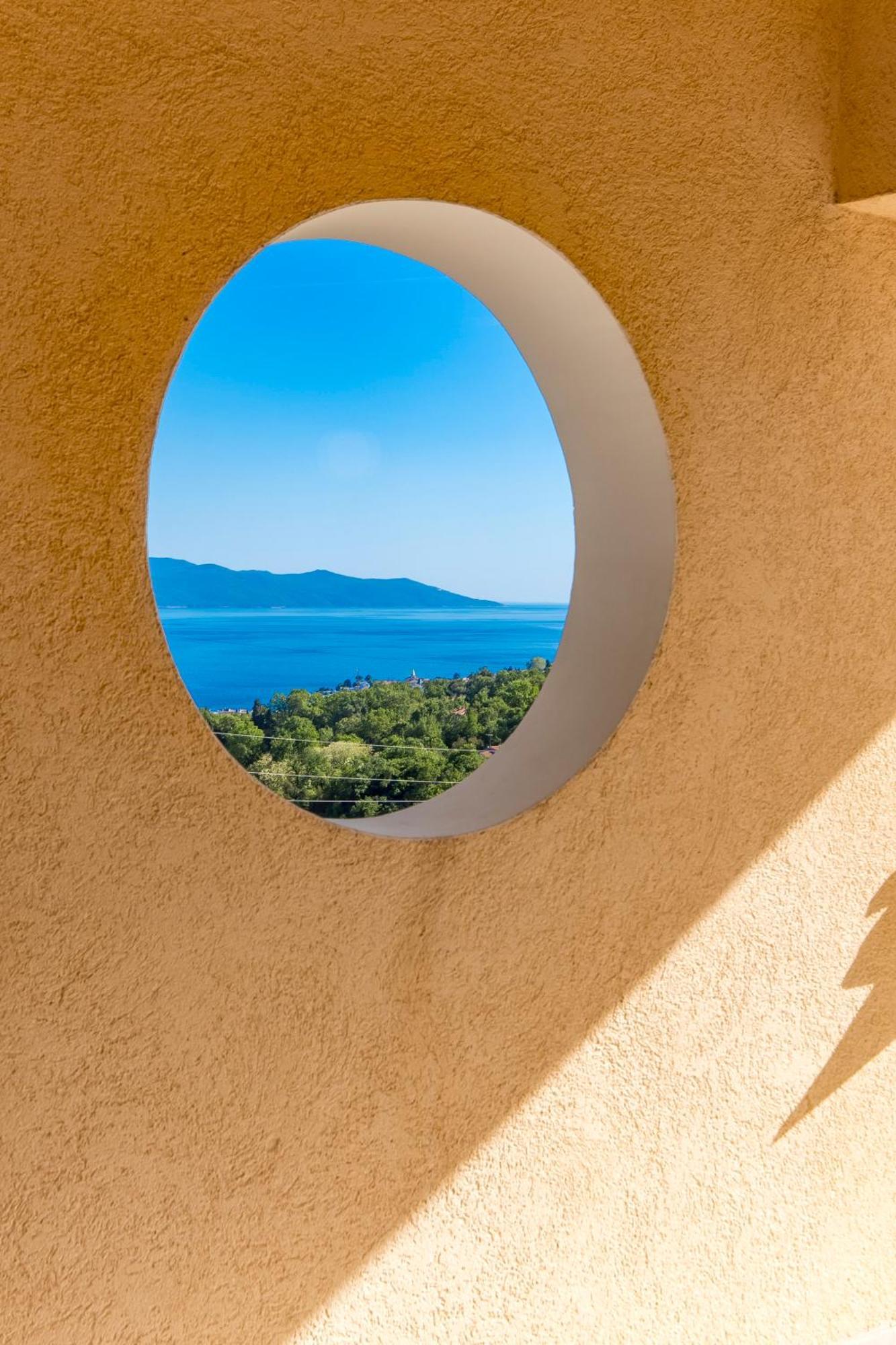 Apartments Villa Chiara Opatija Ičići Exterior foto