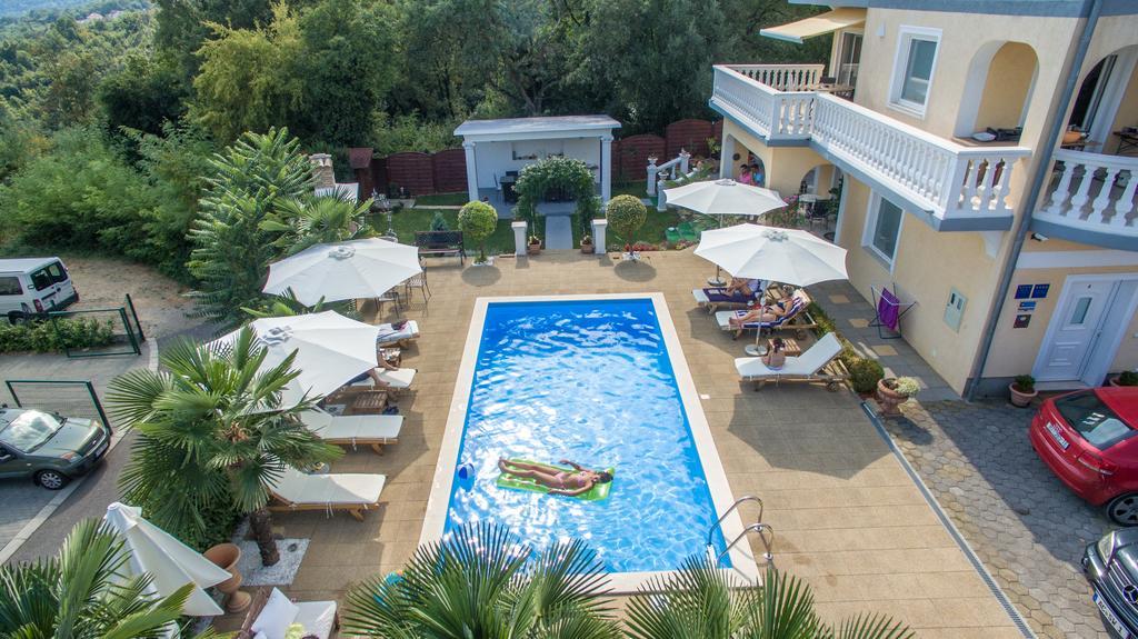 Apartments Villa Chiara Opatija Ičići Exterior foto